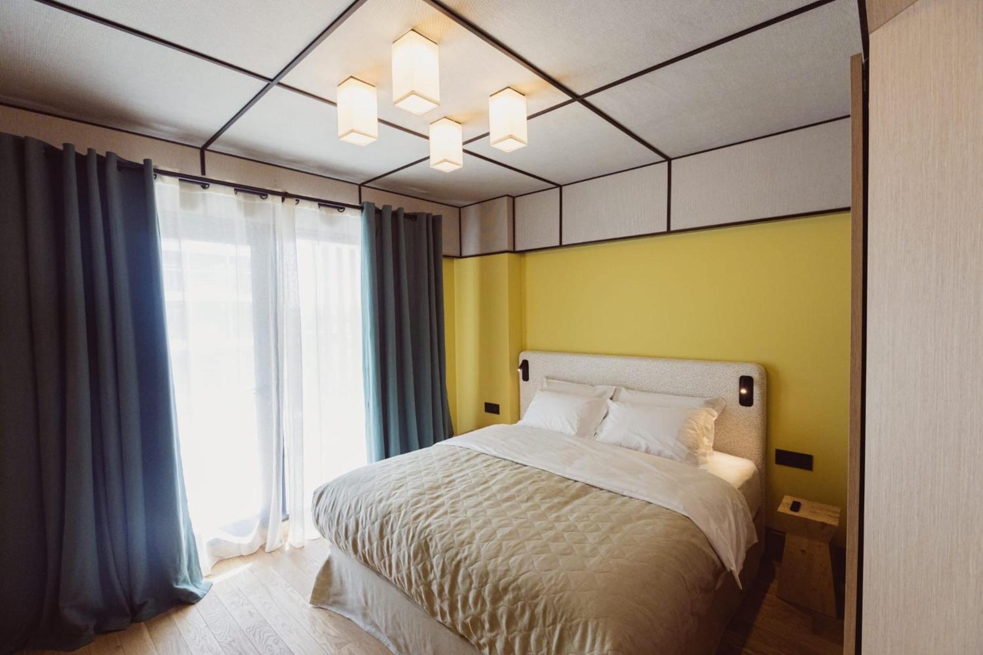 Aparthotel Craiova Exteriör bild